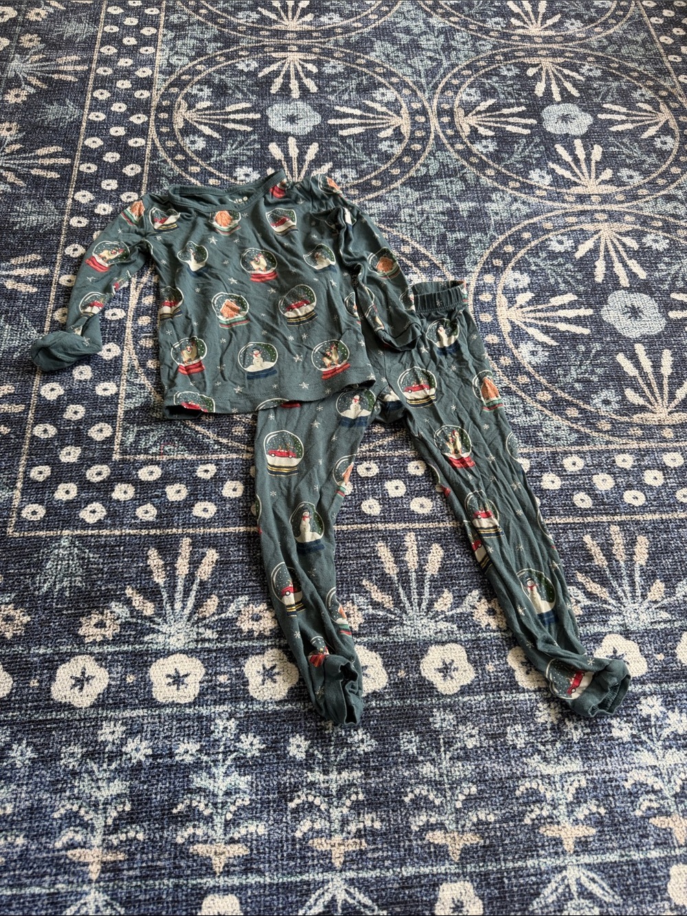 Kyte baby Forest Green Snow Globe Print Pajama Set - Picture 3 of 4